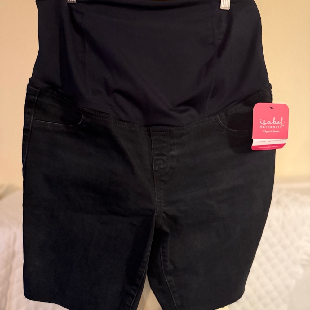 Isabel Maternity by Ingrid &‎ Isabel High Waist Black Shorts